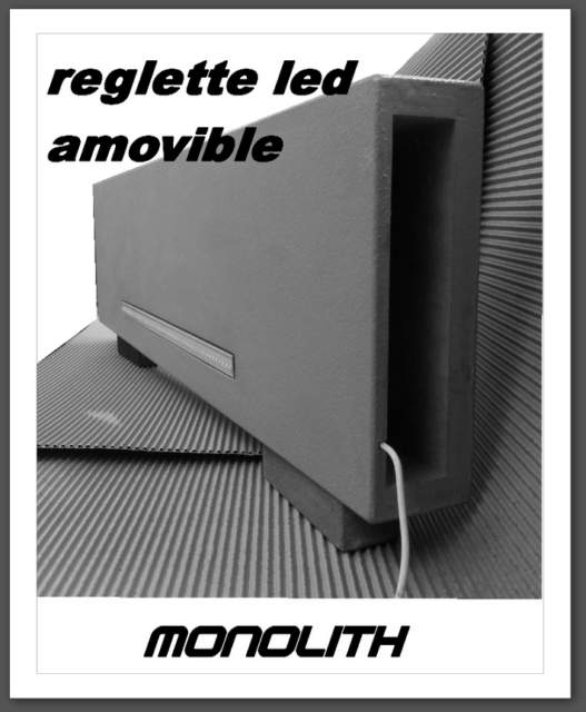 Systeme de reglette amovible LED escalier suspendu